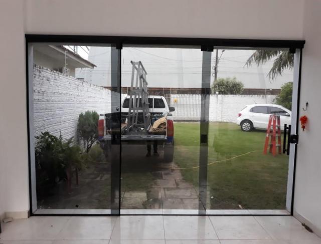 Portas Correr em Vidro Temperado